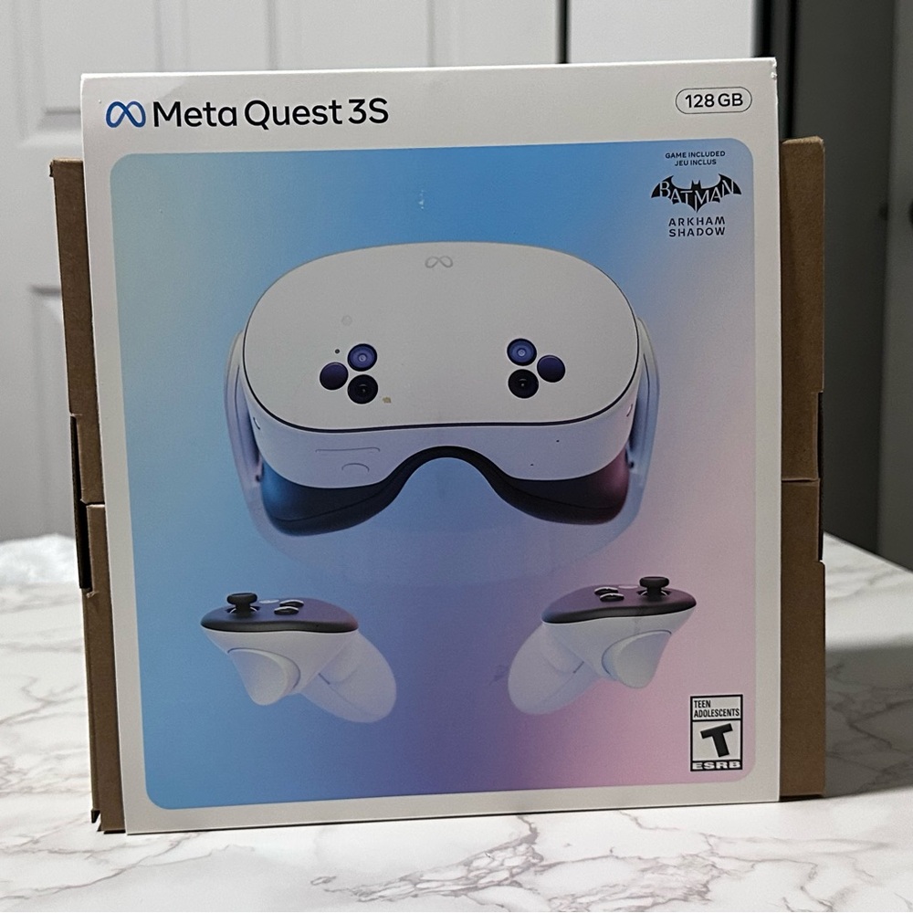 Meta Quest 3S VR Headset with Controllers *includes Batman Arkham Shadow game